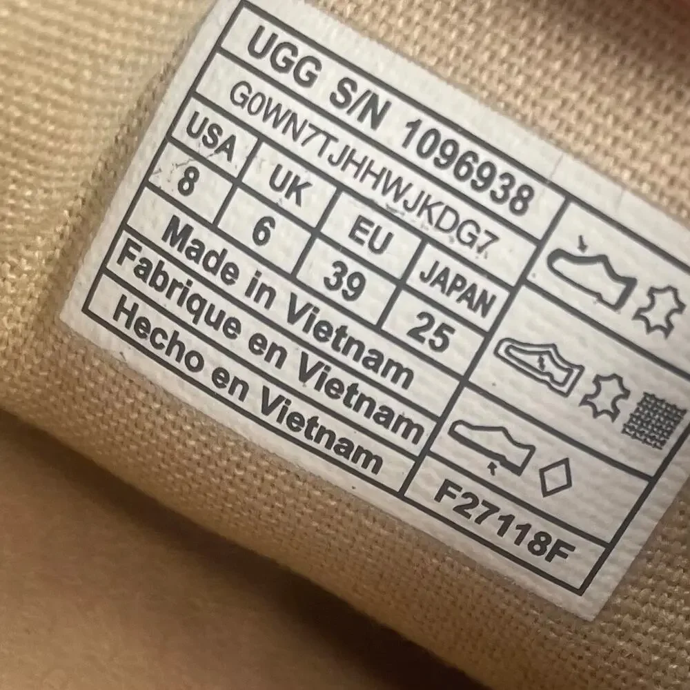 Ugg Cas Suede Slip On Shoes Gray Comfort Casual Womens 8